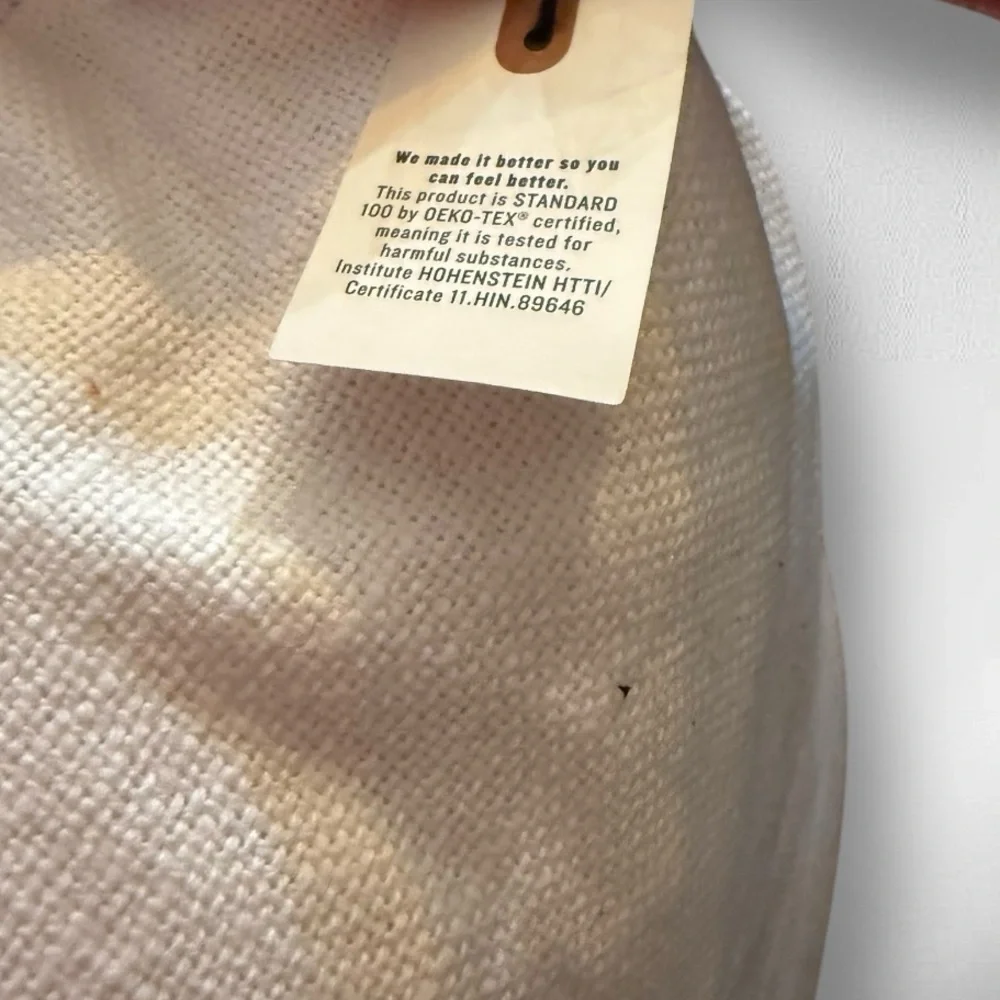 Hearth & Hand Holiday Red Pillow nwt‎